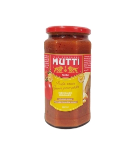 Mutti Parmigiano Reggiano Tomato Sauce